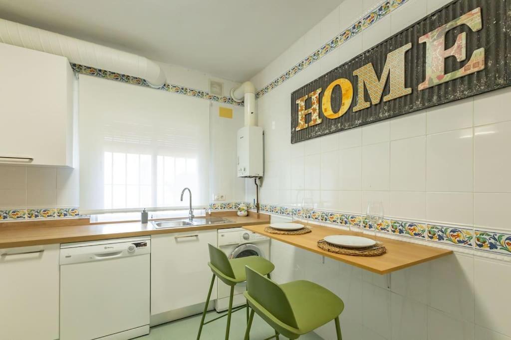 Apartamento Triana Deluxe By Valcambre Sevilla Exterior foto